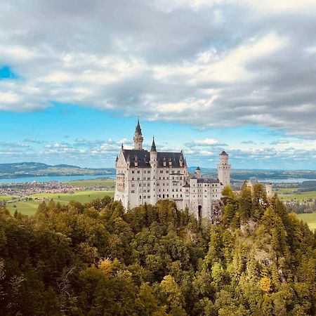 House La Neuschwanstein Blick - Budget City Hotel Füssen Eksteriør billede