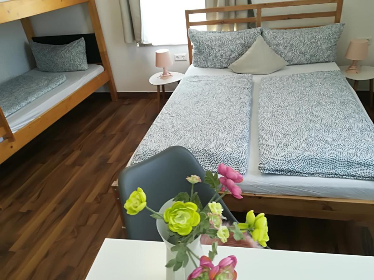 House La Neuschwanstein Blick - Budget City Hotel Füssen Eksteriør billede