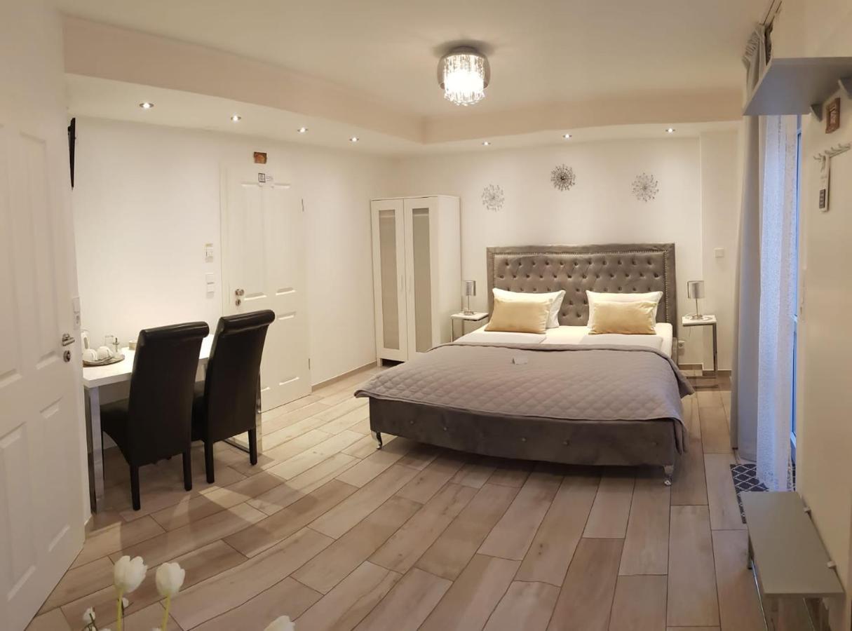 House La Neuschwanstein Blick - Budget City Hotel Füssen Eksteriør billede