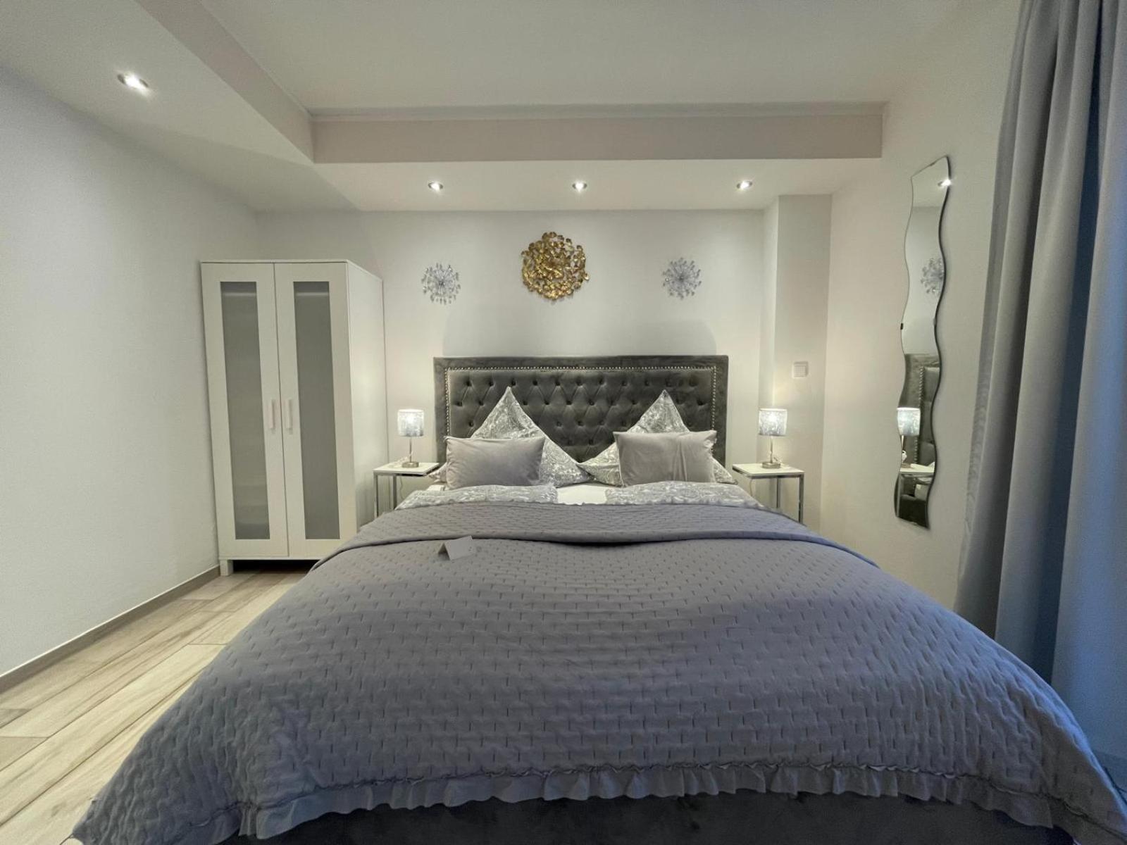 House La Neuschwanstein Blick - Budget City Hotel Füssen Eksteriør billede