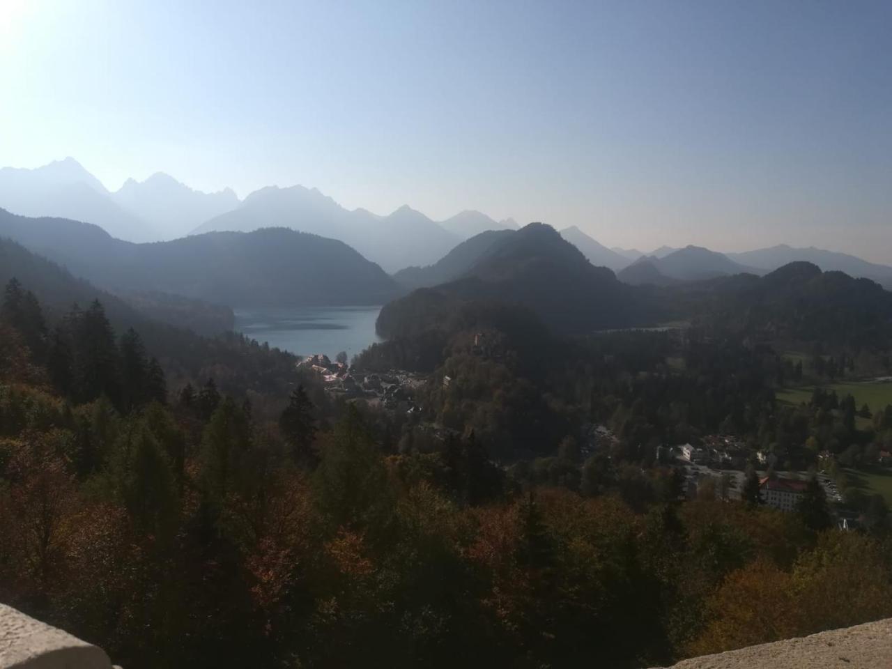 House La Neuschwanstein Blick - Budget City Hotel Füssen Eksteriør billede