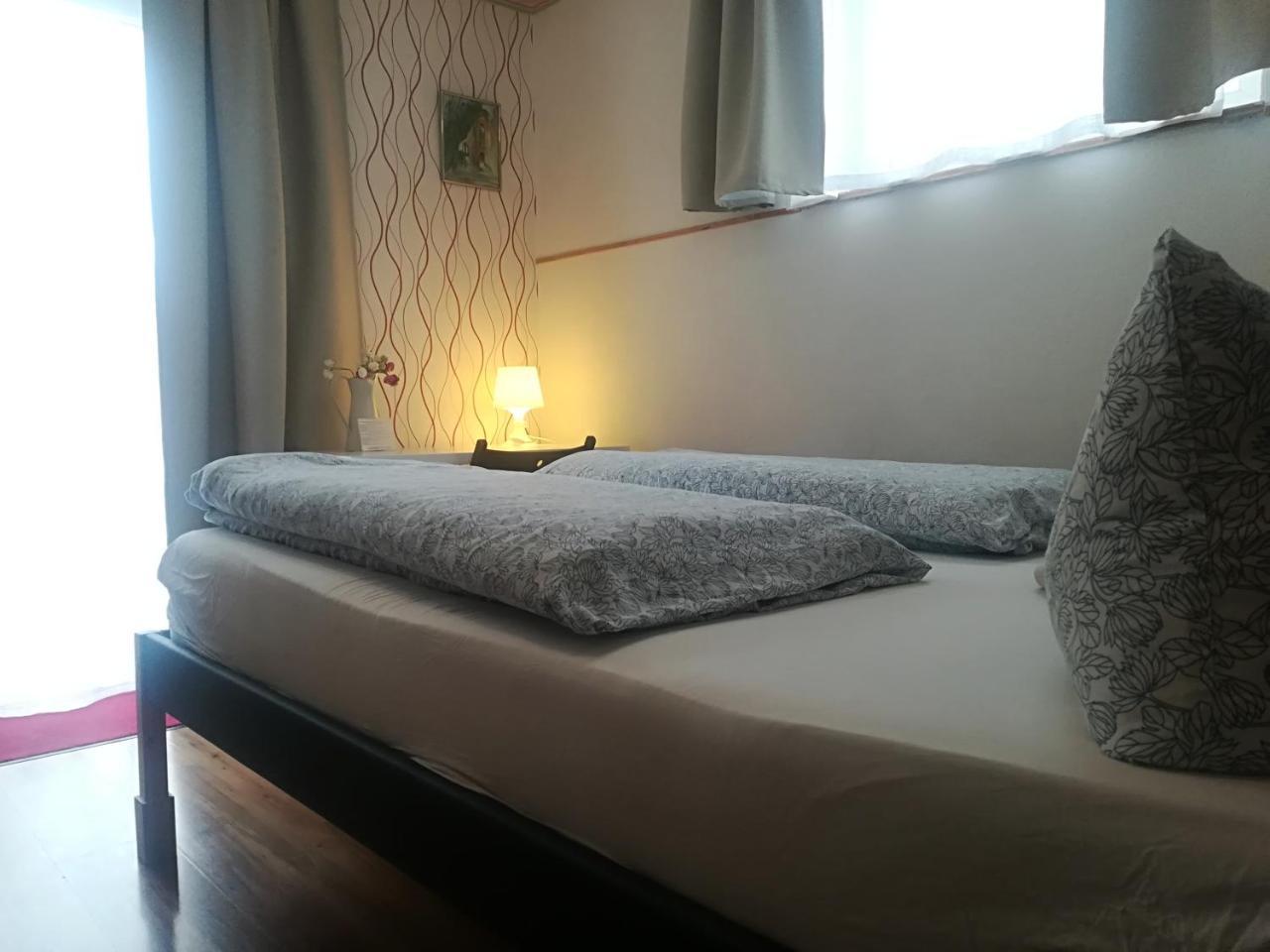House La Neuschwanstein Blick - Budget City Hotel Füssen Eksteriør billede